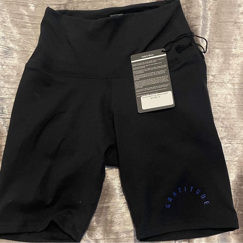 NWT! Gratitude shorts 🩵